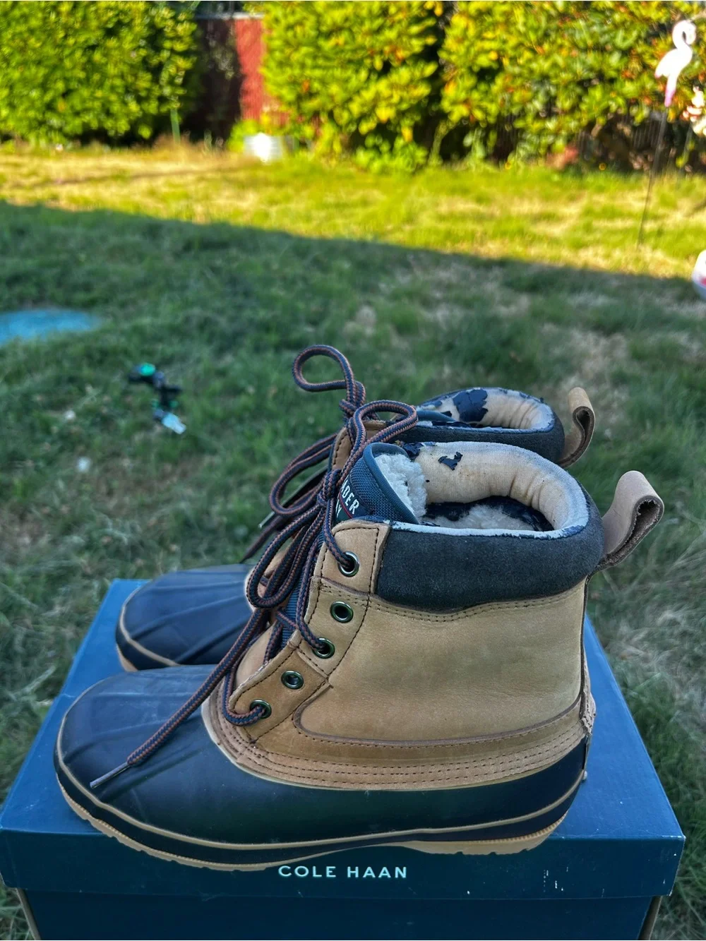 Trader Bay Men’s Tan and Navy Waterproof Lace-Up Duck Boots Size 8
